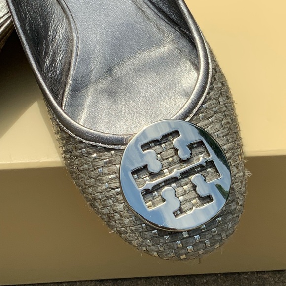 Tory Burch Lurex Silver Reva Ballet Flats 7.5 - Picture 2 of 7